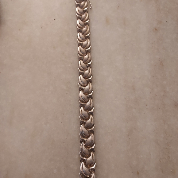 Listing For Heather - Picture 6 of 13